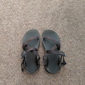 Black Chacos - moving this week, need to go asap!